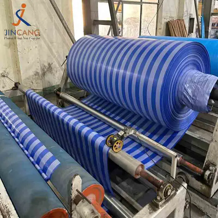 Pasadyang hindi tinatagusan ng tubig na tarpaulin